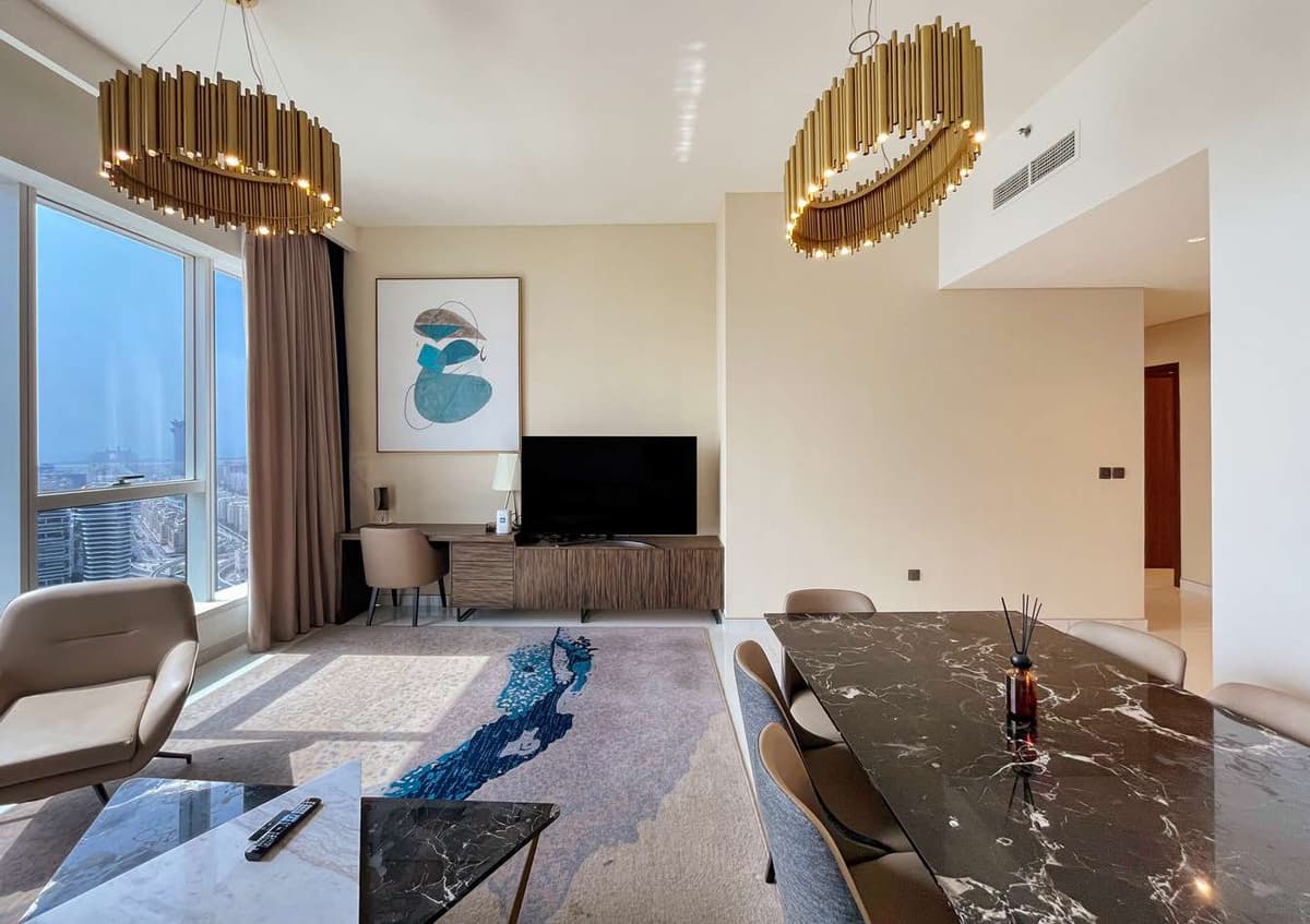 Dubai luxury property listing - Photo 3