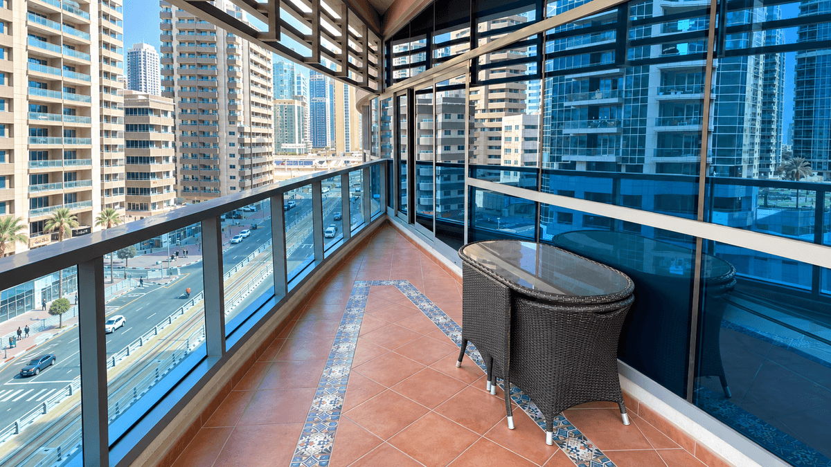 Dubai luxury property listing - Photo 4