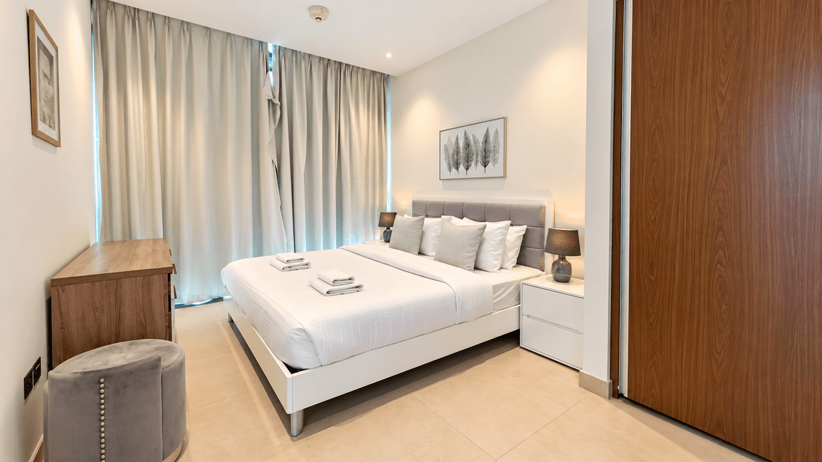 Dubai luxury property listing - Photo 1