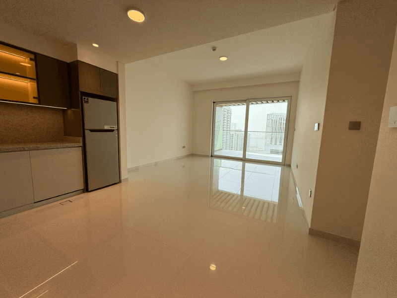 Dubai luxury property listing - Photo 2
