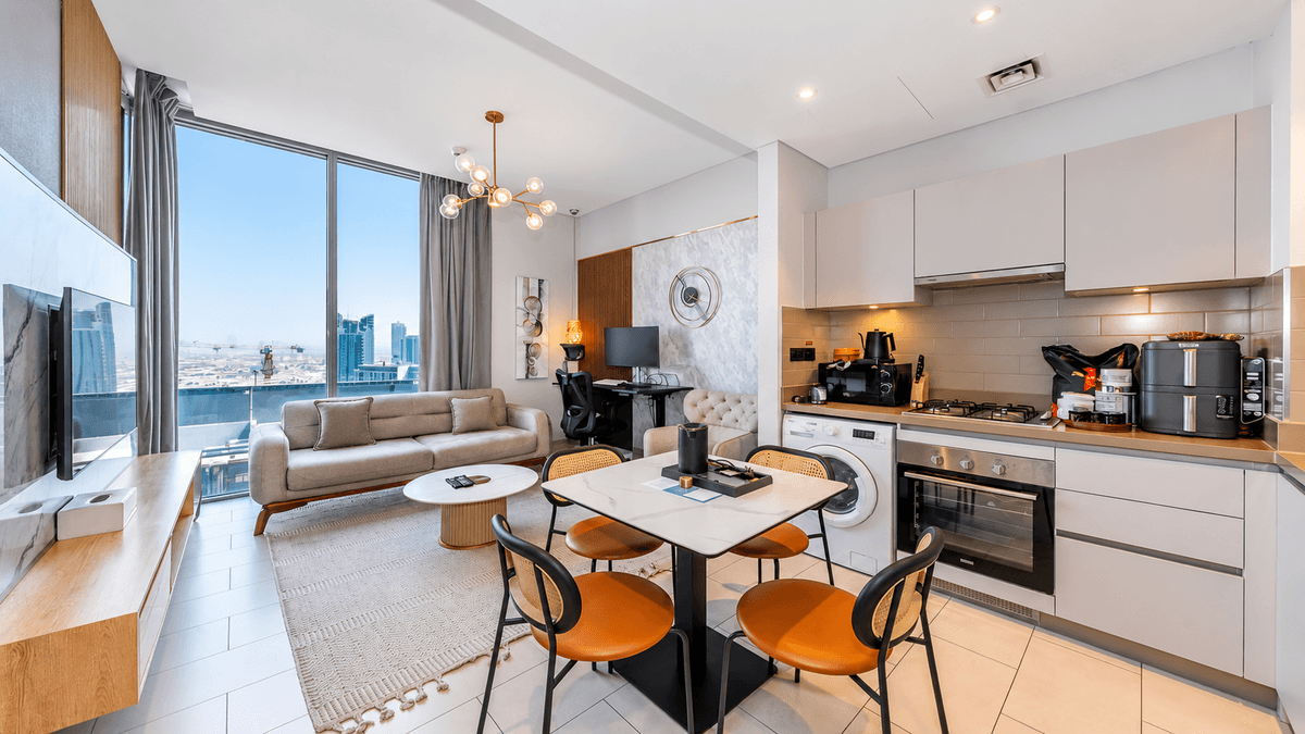 Dubai luxury property listing - Photo 3