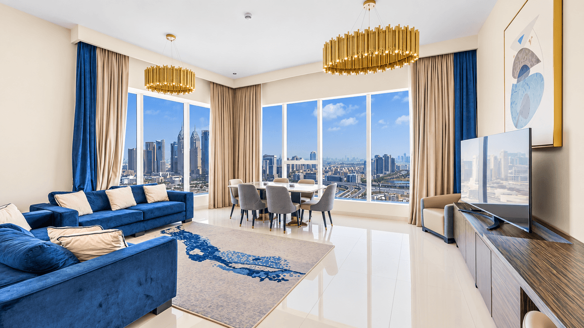 Dubai luxury property listing - Photo 2