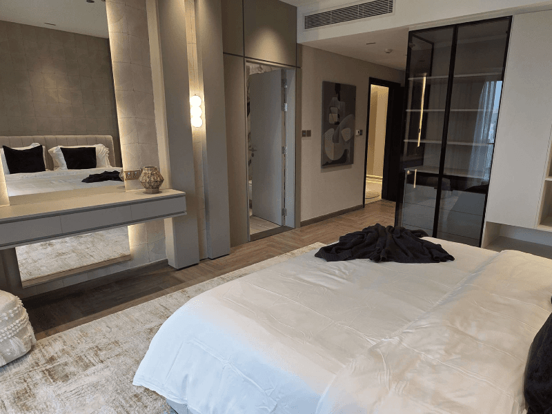 Dubai luxury property listing - Photo 5
