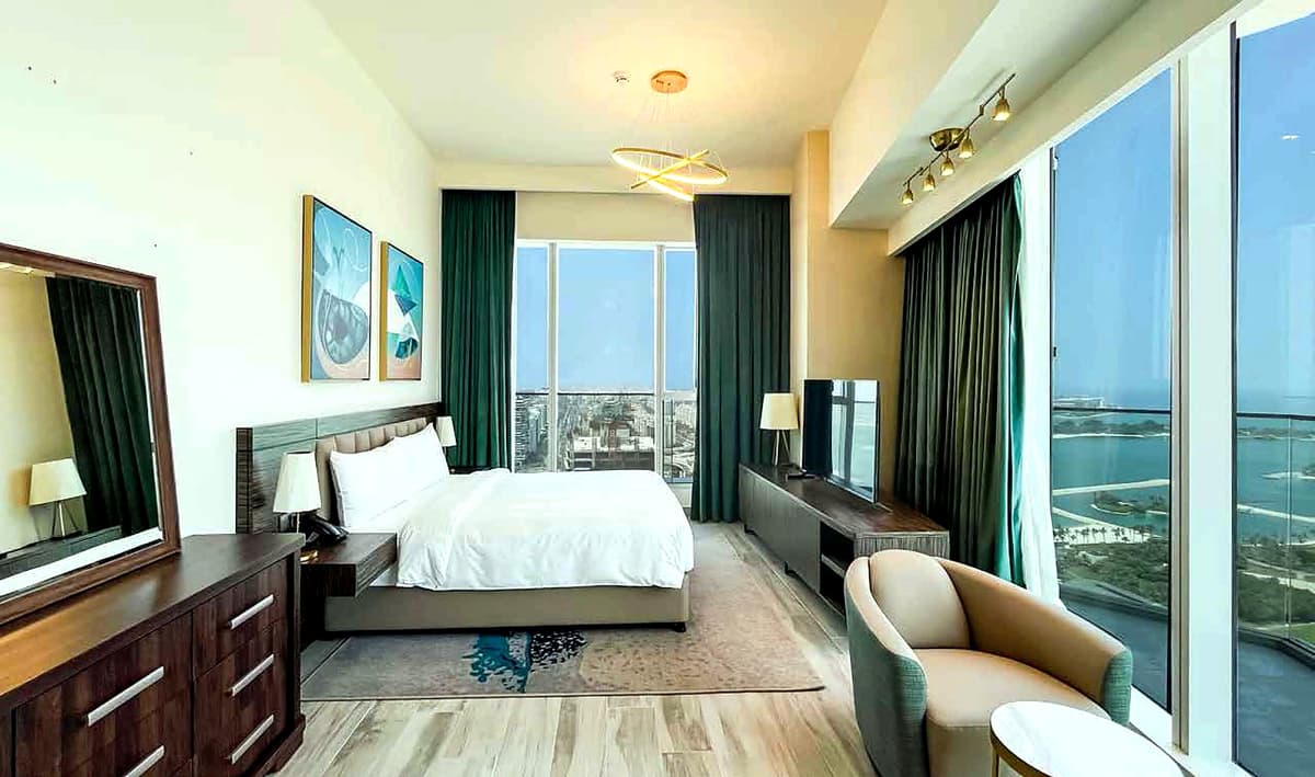 Dubai luxury property listing - Photo 1