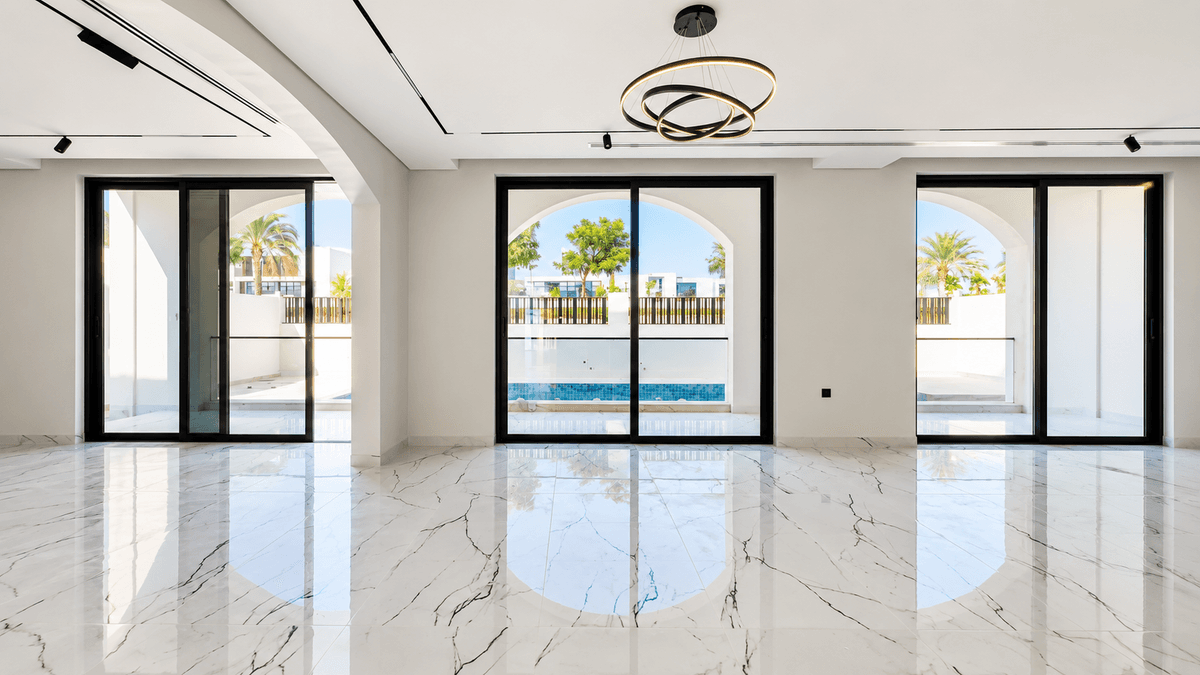 Dubai luxury property listing - Photo 5