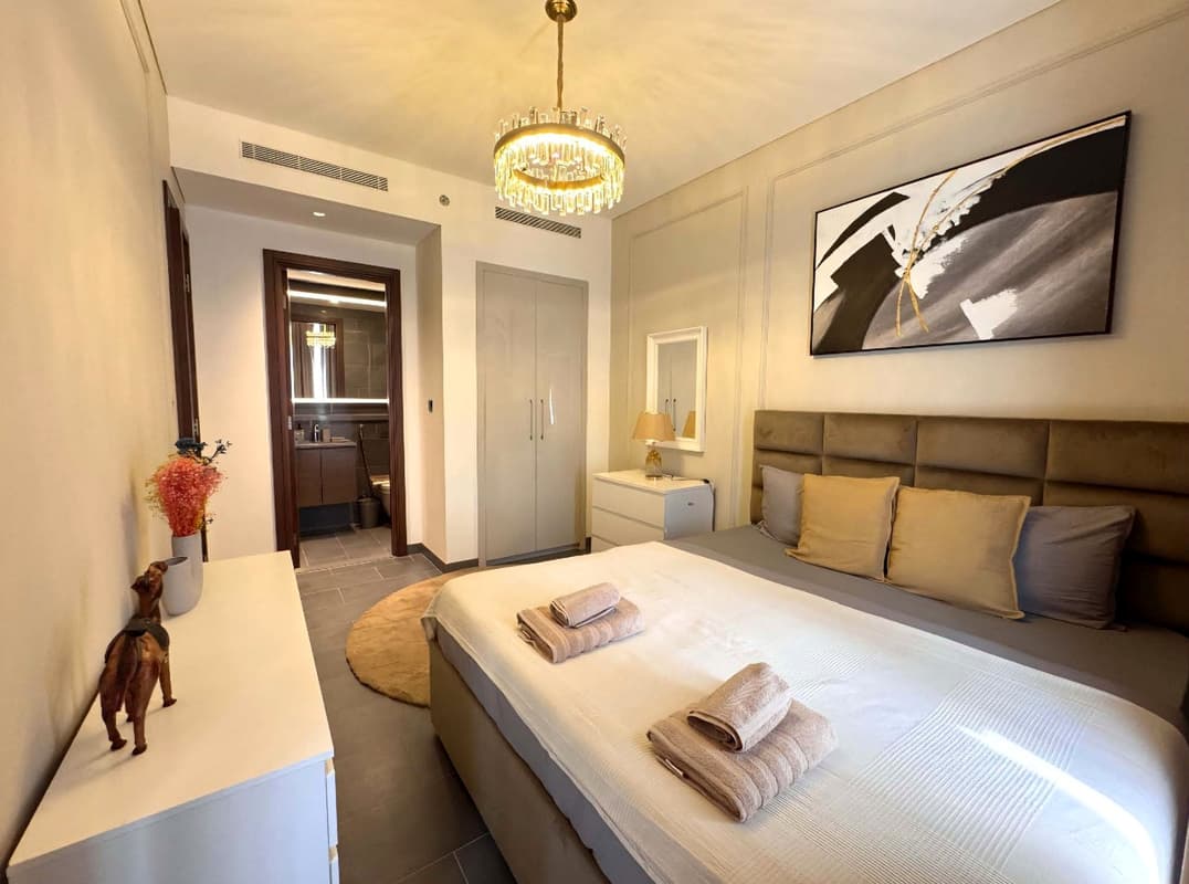 Dubai luxury property listing - Photo 4