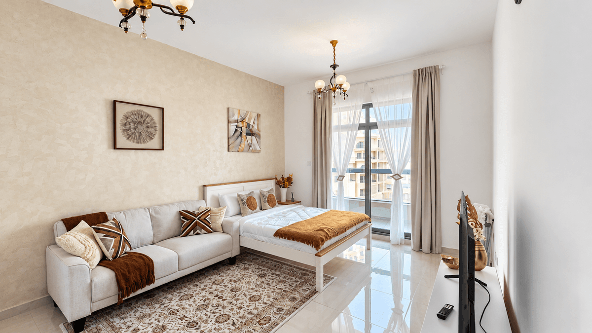 Dubai luxury property listing - Photo 1