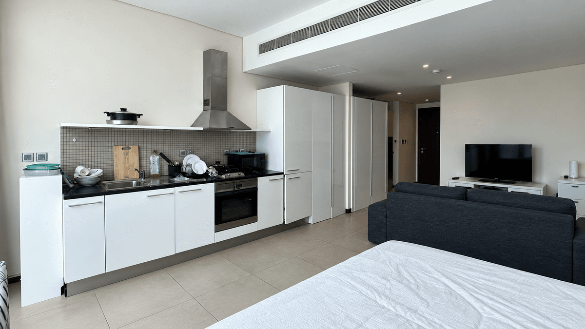 Dubai luxury property listing - Photo 3