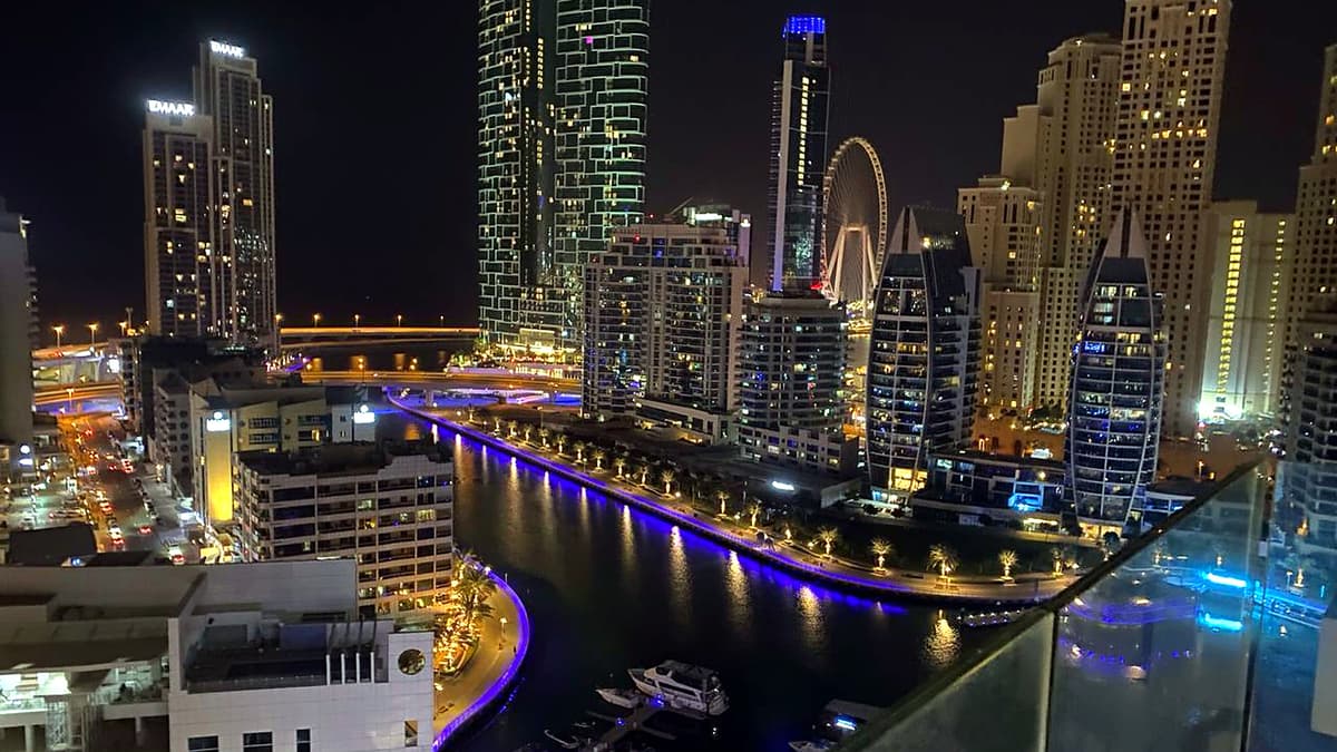Dubai luxury property listing - Photo 1