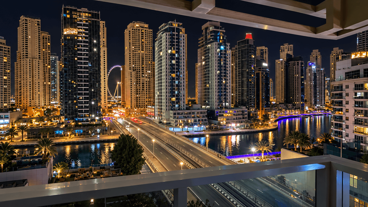 Dubai luxury property listing - Photo 1