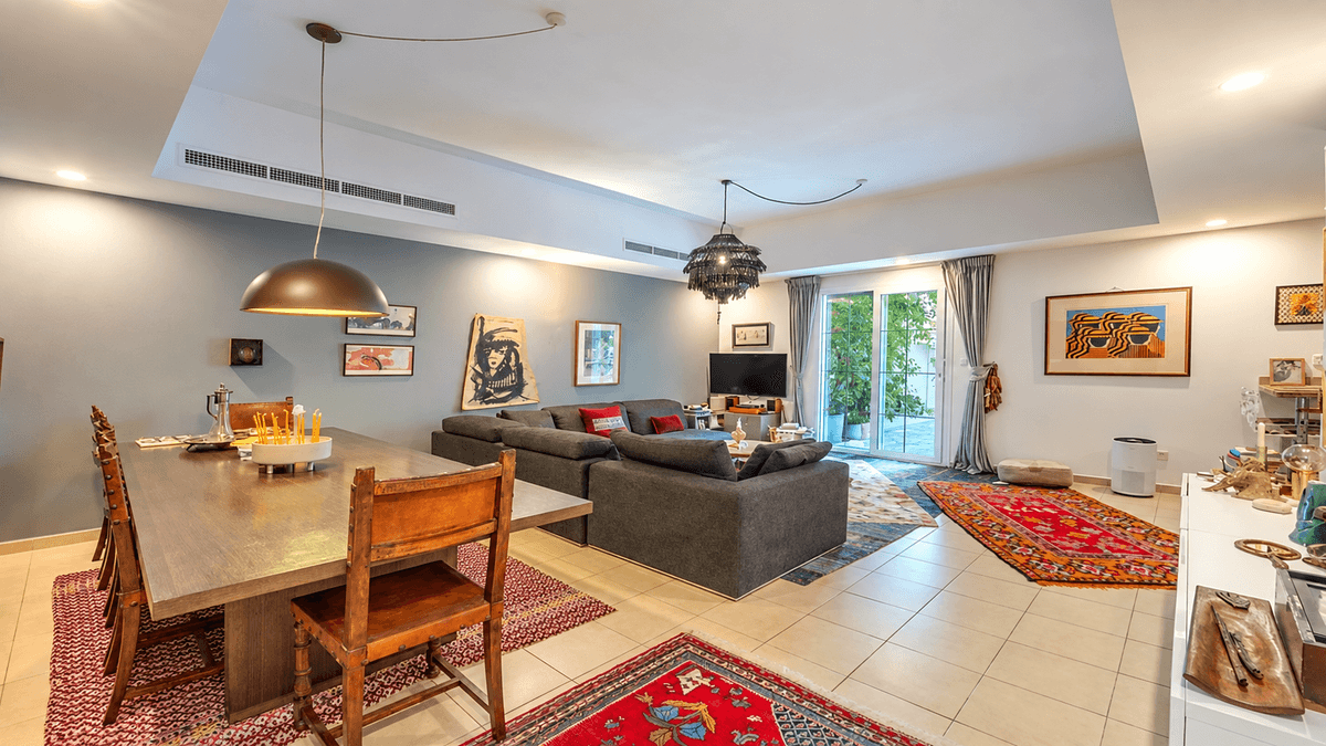 Dubai luxury property listing - Photo 5