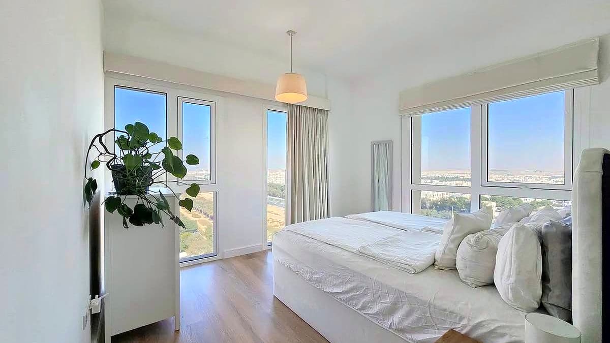 Dubai luxury property listing - Photo 4