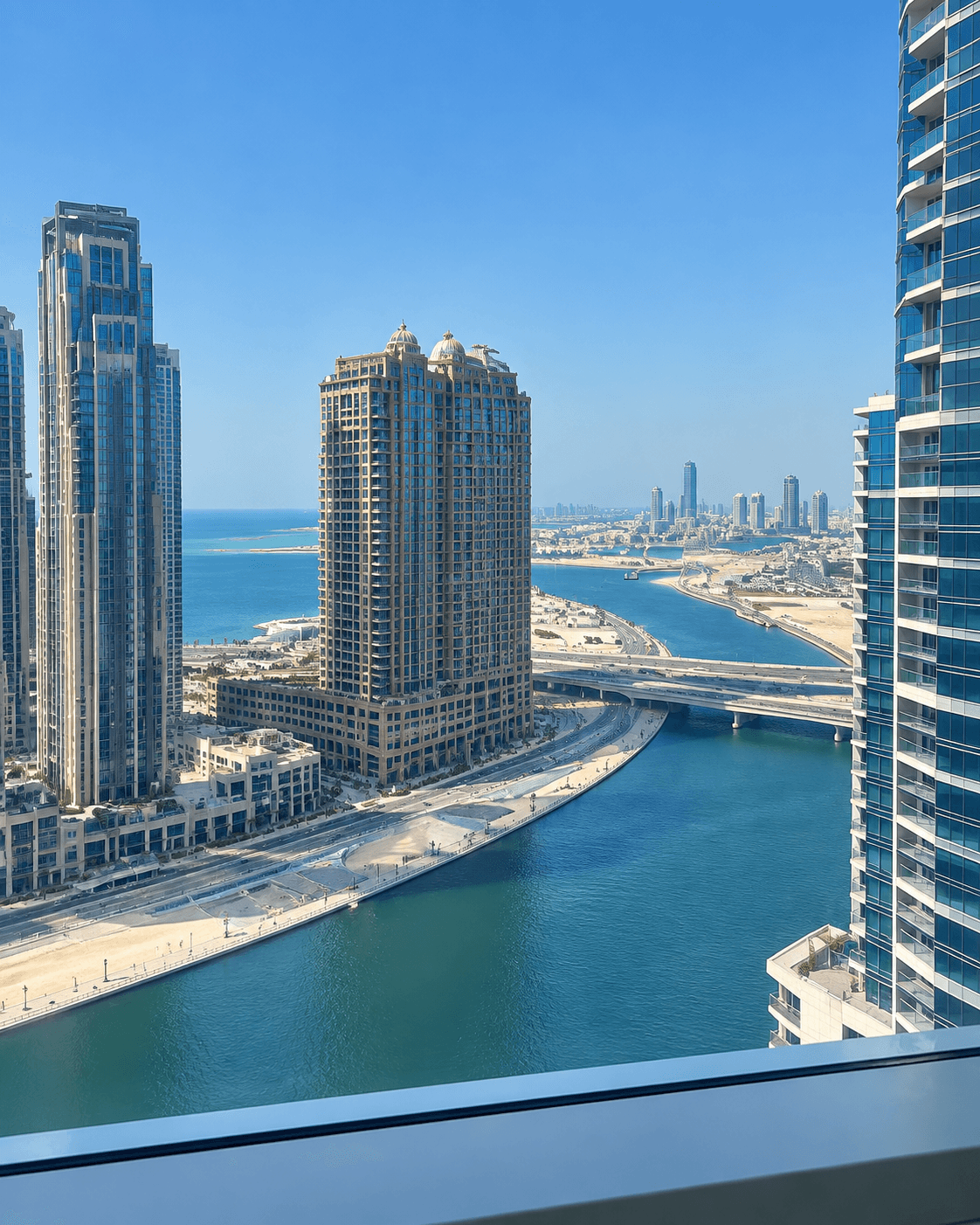 Dubai luxury property listing - Photo 1