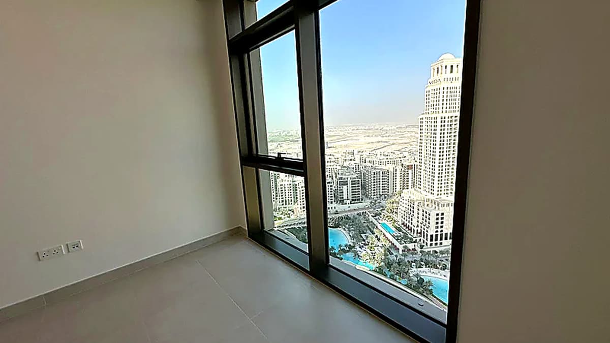 Dubai luxury property listing - Photo 3