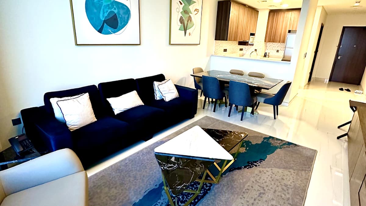 Dubai luxury property listing - Photo 4