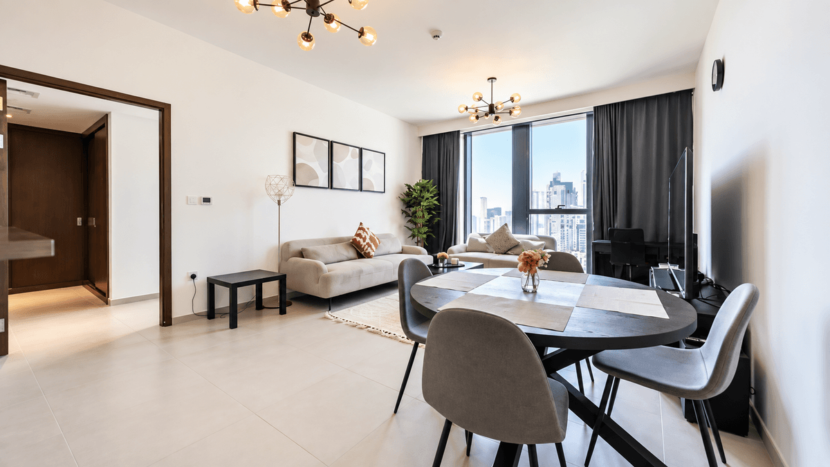 Dubai luxury property listing - Photo 2