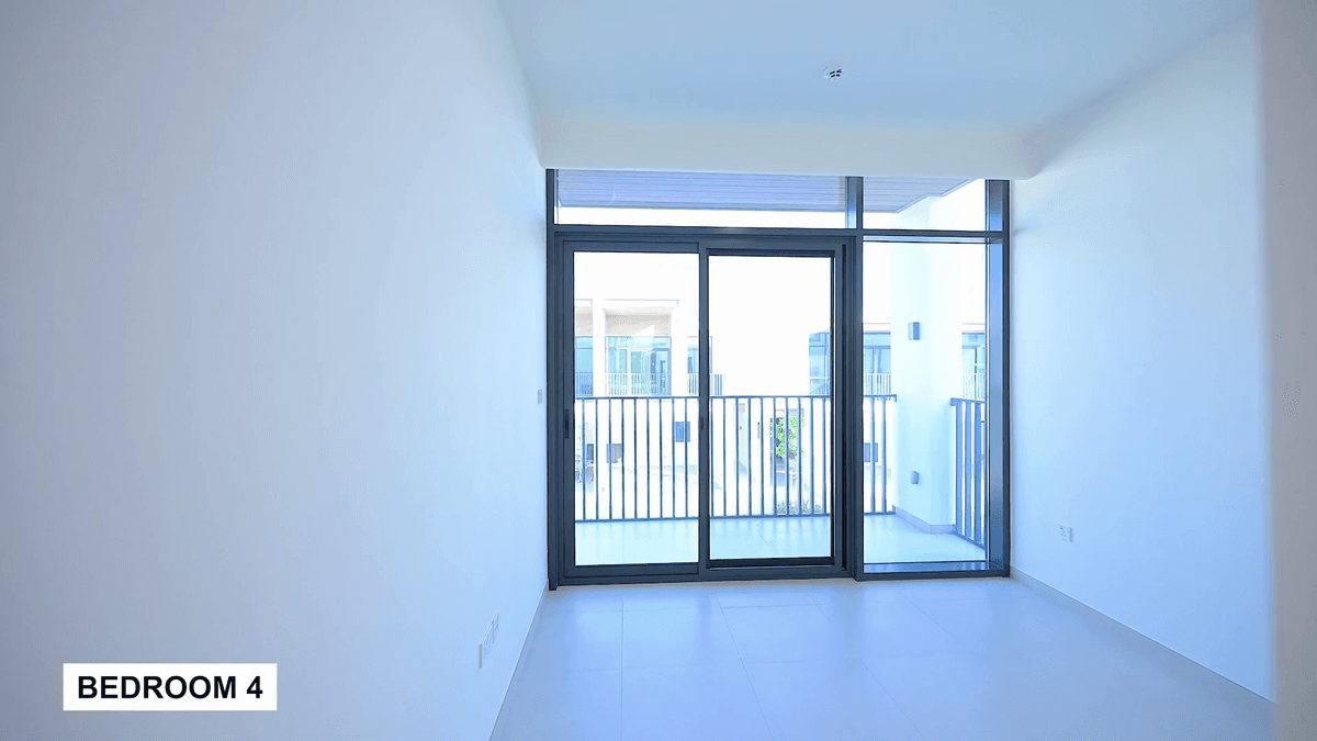 Dubai luxury property listing - Photo 4