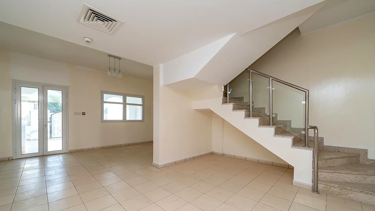 Dubai luxury property listing - Photo 1