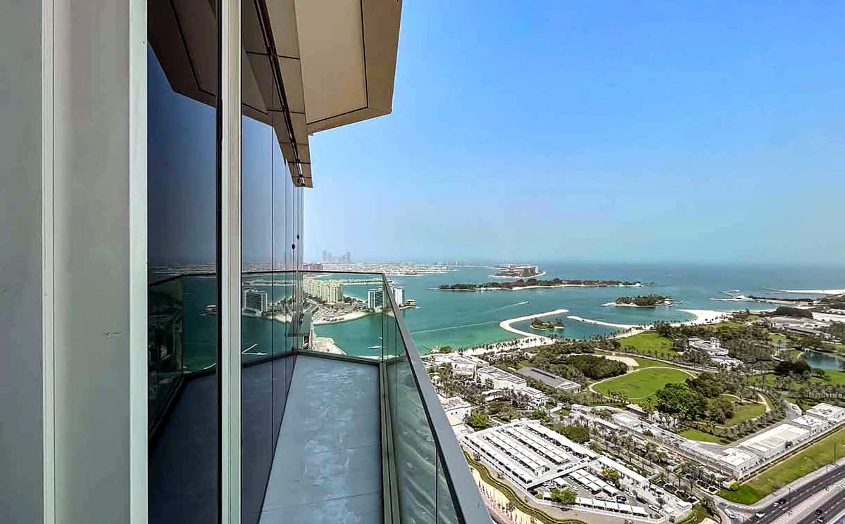 Dubai luxury property listing - Photo 3