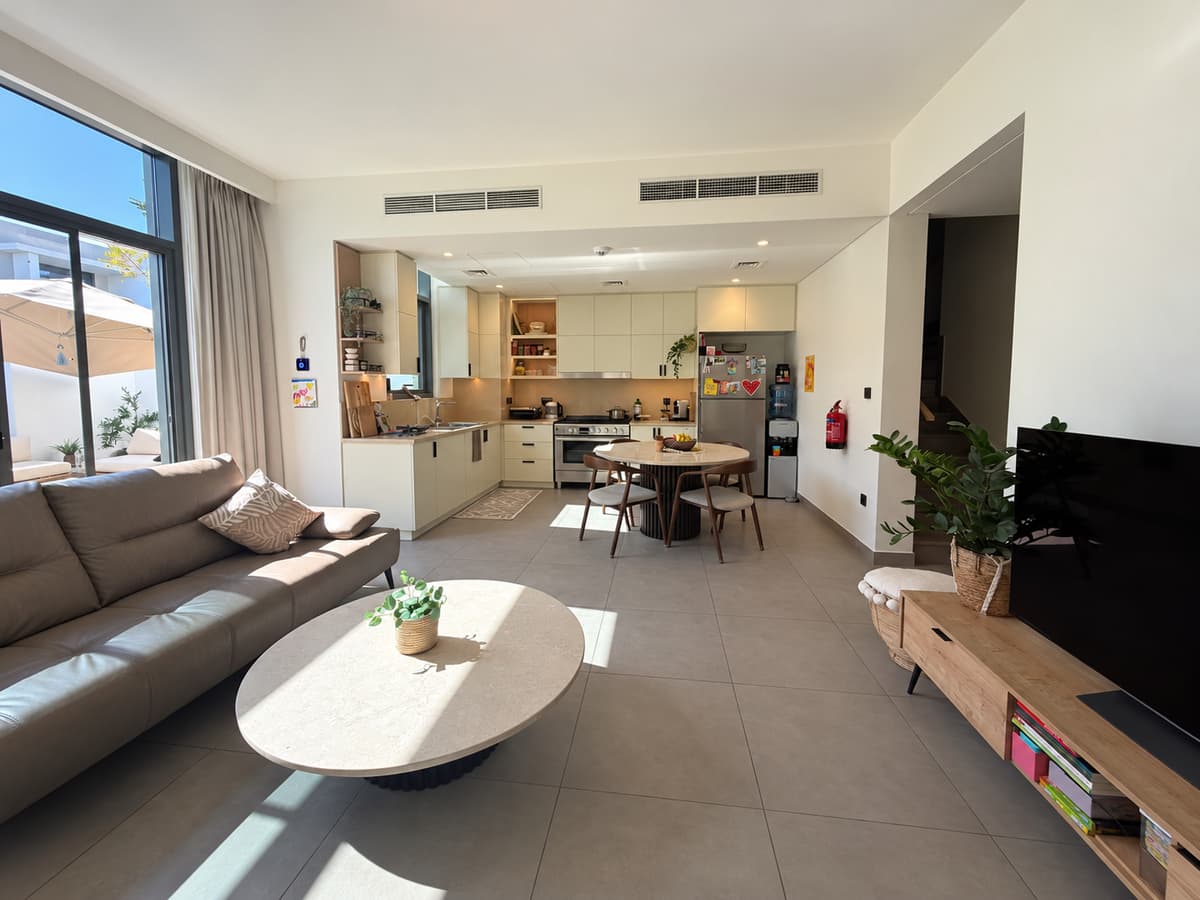 Dubai luxury property listing - Photo 5