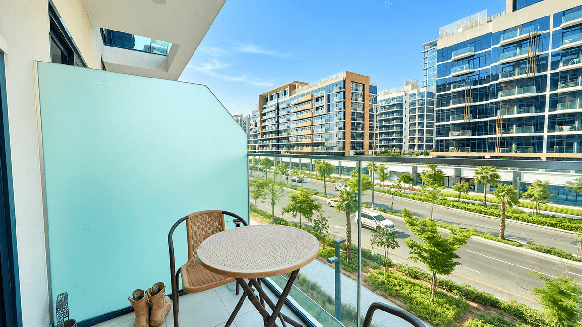 Dubai luxury property listing - Photo 4