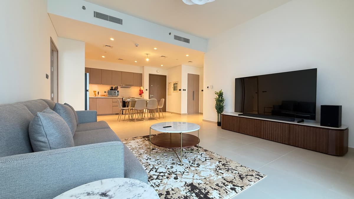 Dubai luxury property listing - Photo 3