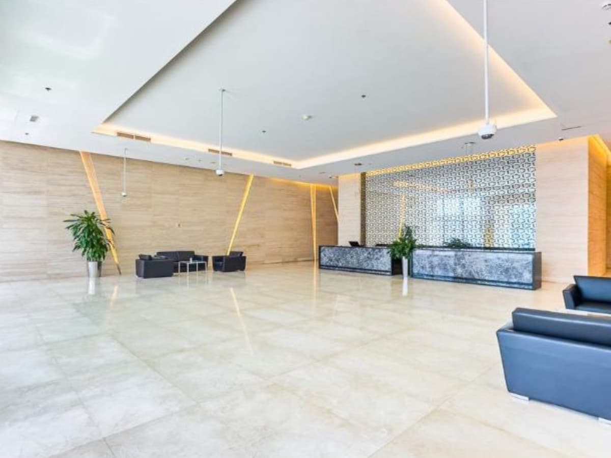 Dubai luxury property listing - Photo 5