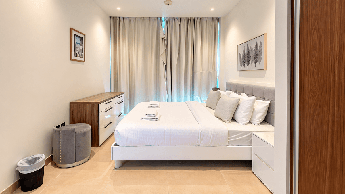 Dubai luxury property listing - Photo 4
