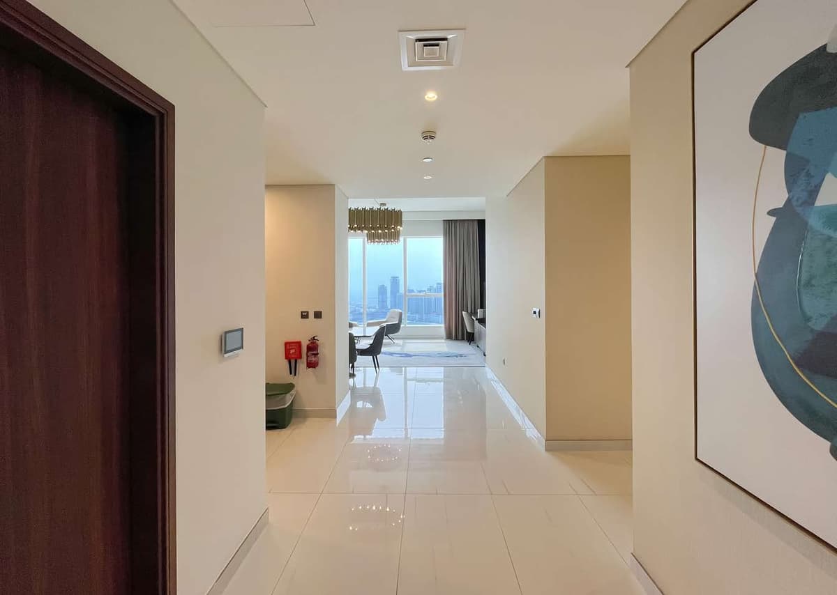 Dubai luxury property listing - Photo 1