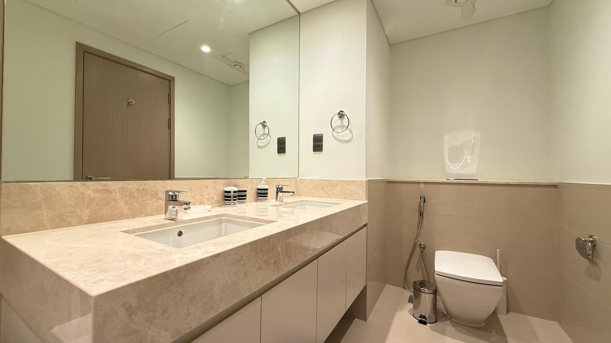 Dubai luxury property listing - Photo 5
