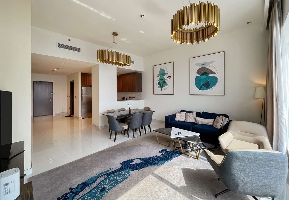Dubai luxury property listing - Photo 4