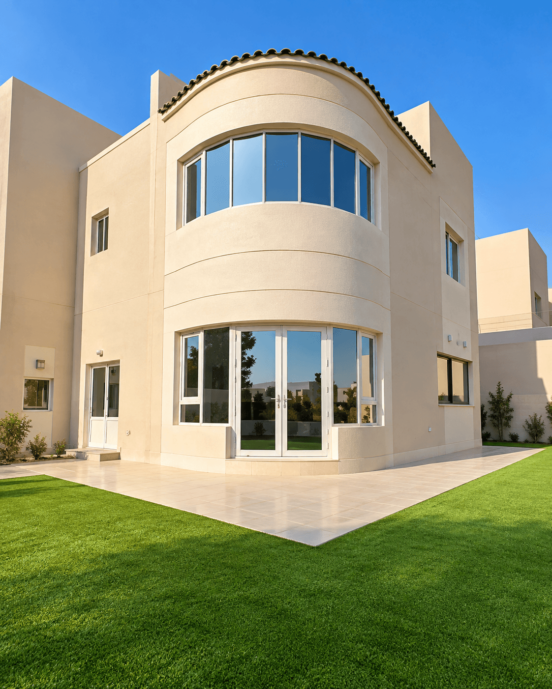 Dubai luxury property listing - Photo 2