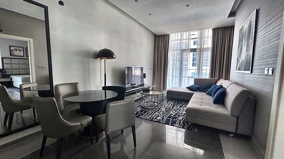 Dubai luxury property listing - Photo 5