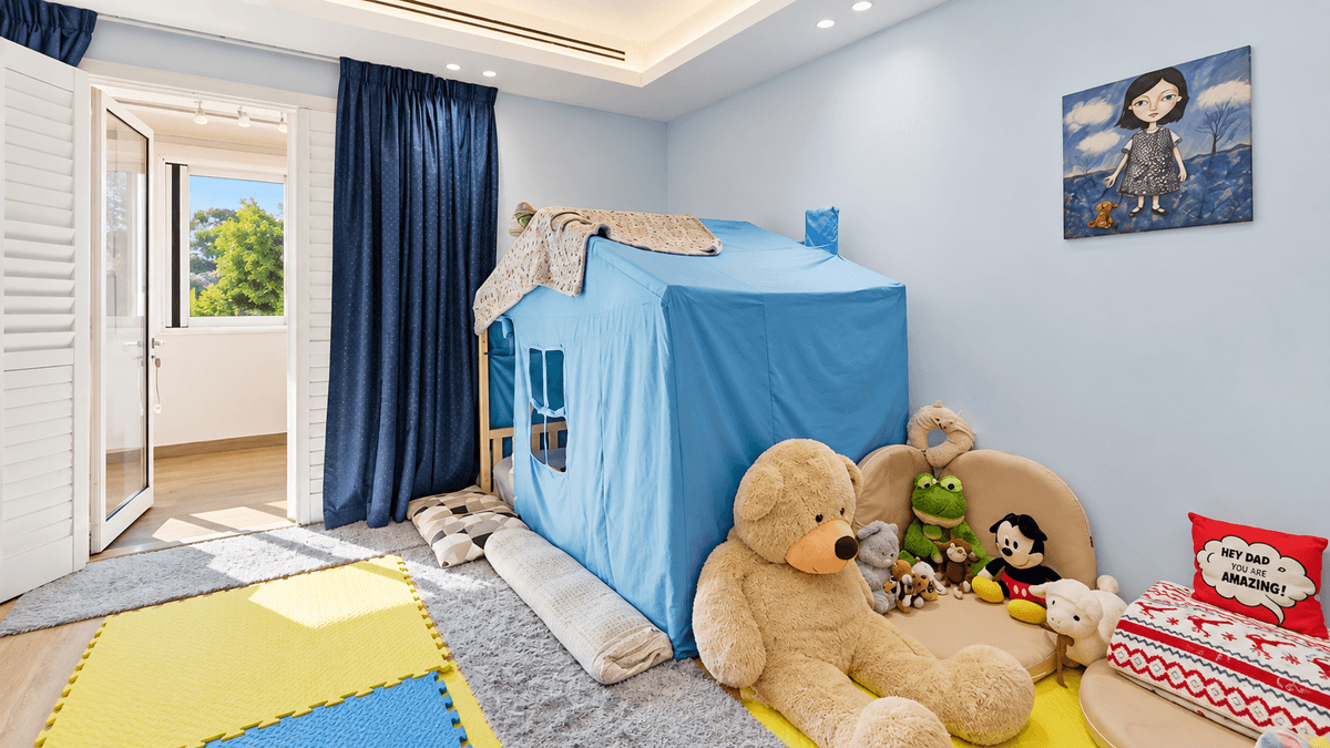Dubai luxury property listing - Photo 5
