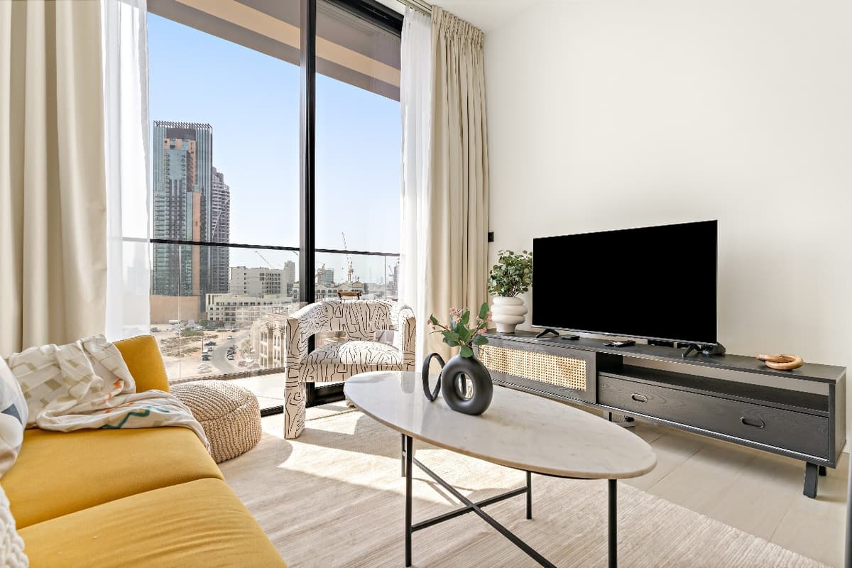 Dubai luxury property listing - Photo 4