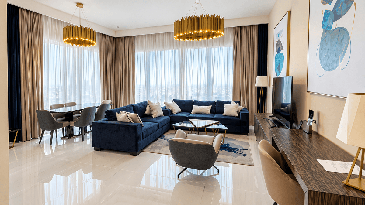 Dubai luxury property listing - Photo 3