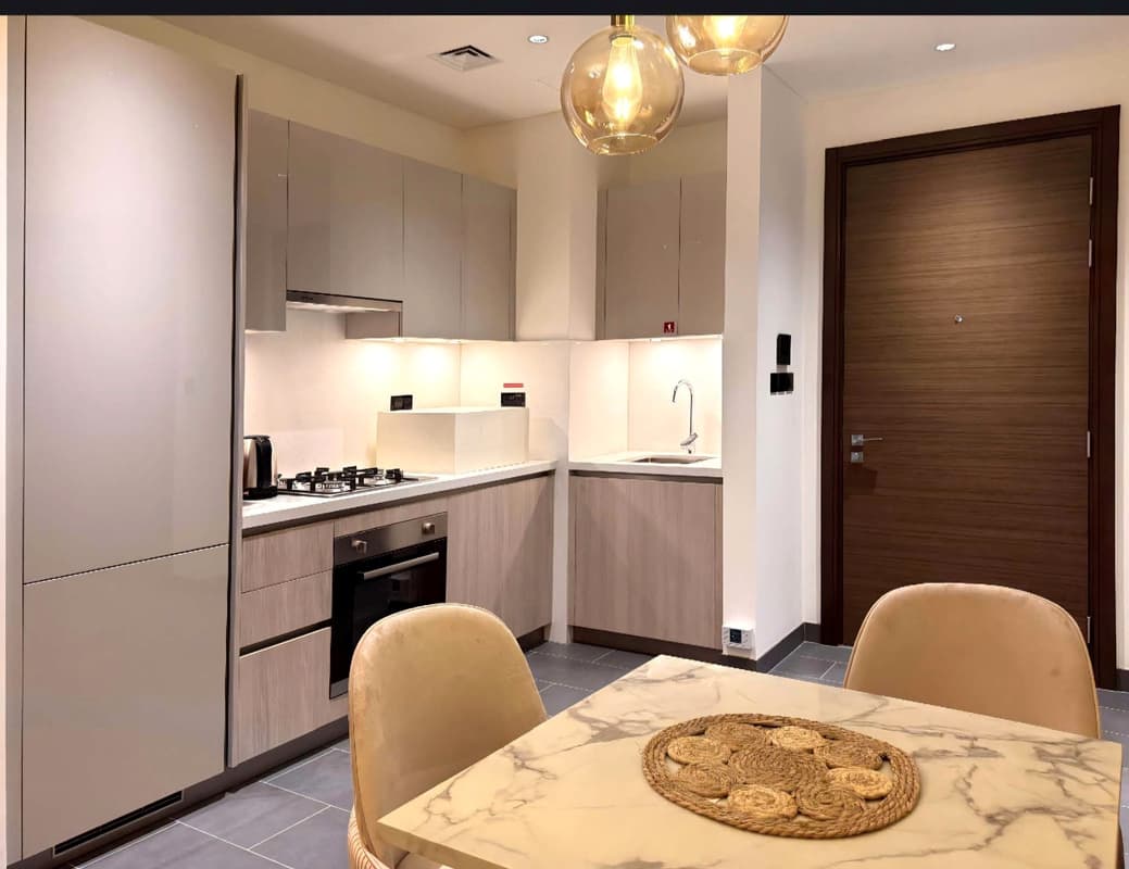Dubai luxury property listing - Photo 3
